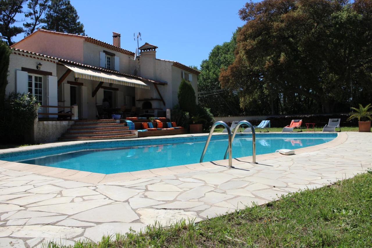 Le Chene Et L'Eau Bed and Breakfast Roquebrune-sur Argens Εξωτερικό φωτογραφία