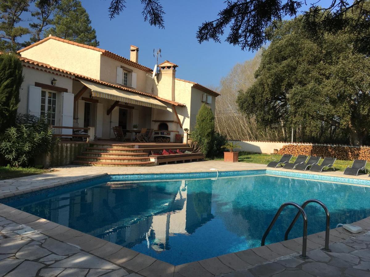 Le Chene Et L'Eau Bed and Breakfast Roquebrune-sur Argens Εξωτερικό φωτογραφία