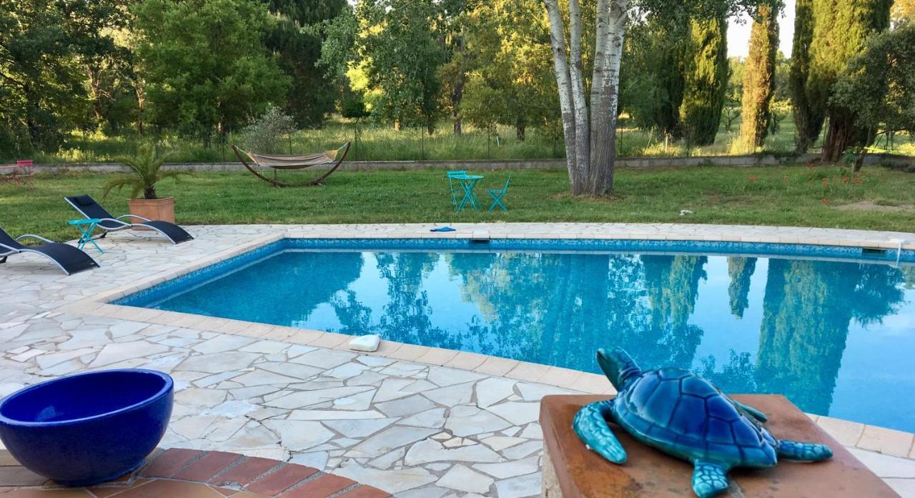 Le Chene Et L'Eau Bed and Breakfast Roquebrune-sur Argens Εξωτερικό φωτογραφία